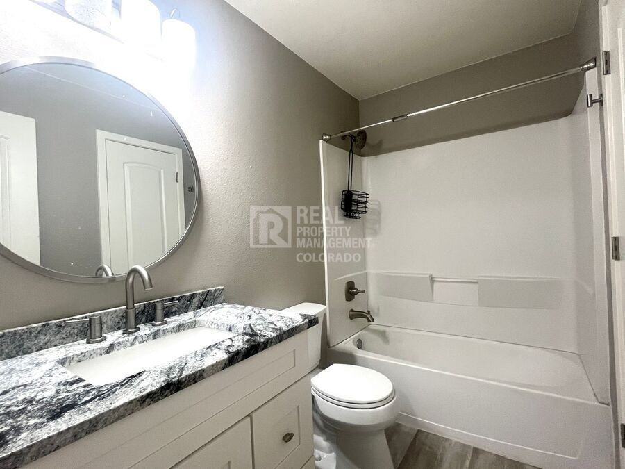 2399 Washo Cir - Photo 5 of 11