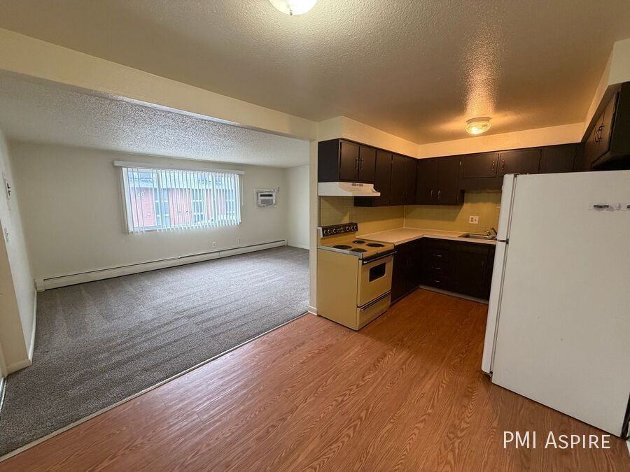 1344 S Coffman St #107 - Photo 5 of 9