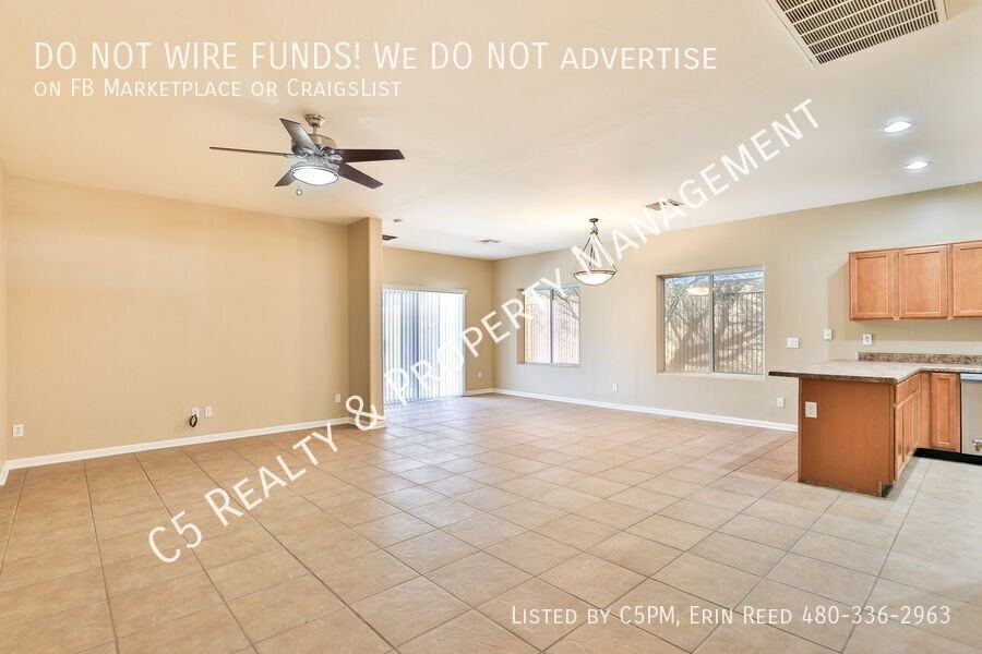3335 E Yucca St - Photo 5 of 27