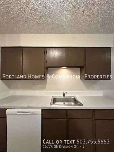 15774 Se Division St #9 - Photo 3 of 13