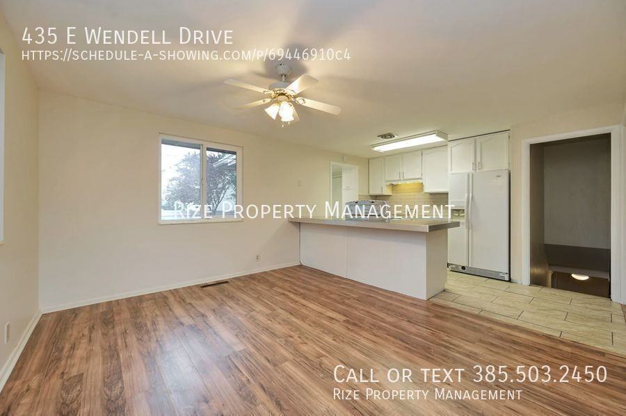 435 E Wendell Dr - Photo 3 of 17