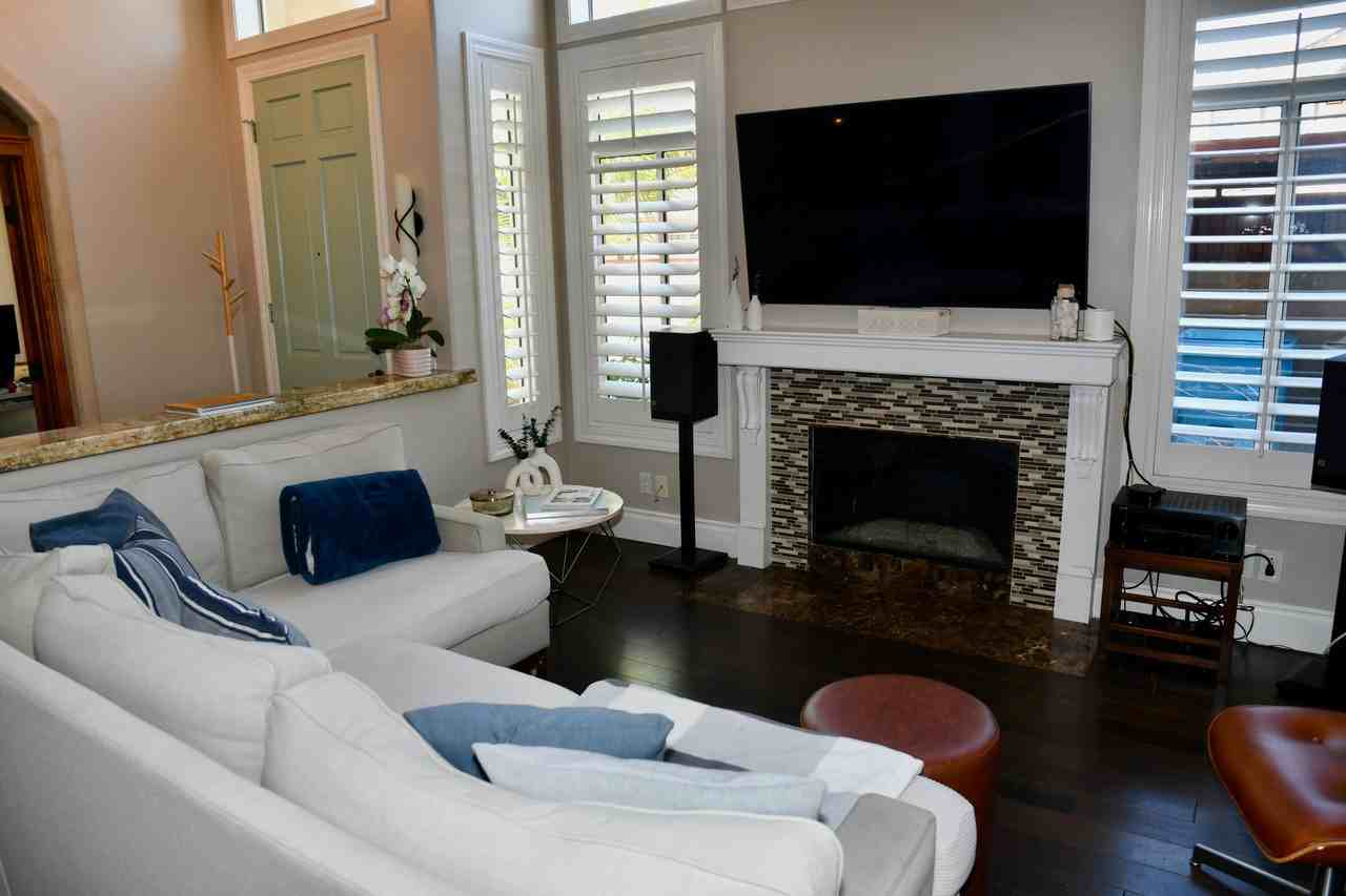 4697 Da Vinci St #1 - Photo 6 of 50