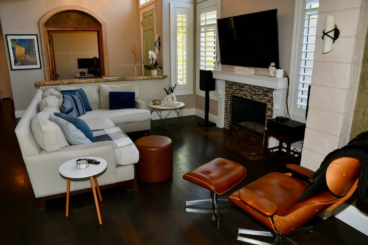 4697 Da Vinci St #1 - Photo 7 of 50