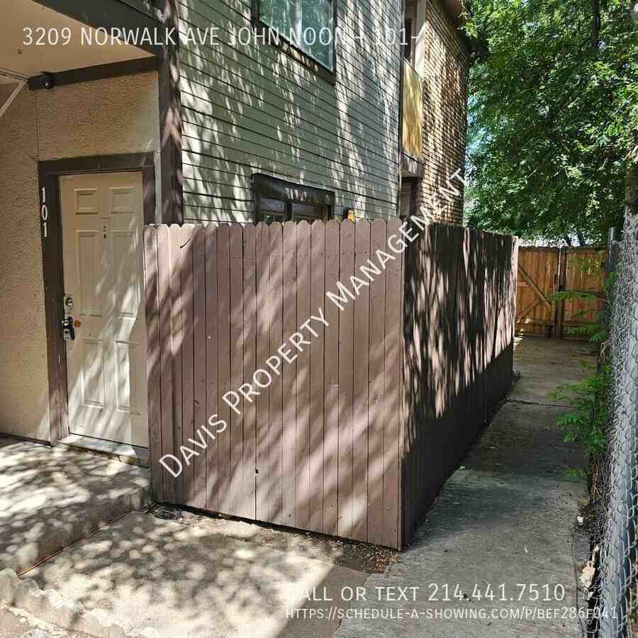 3209 NORWALK AVE JOHN NOON #101 - Photo 2 of 23