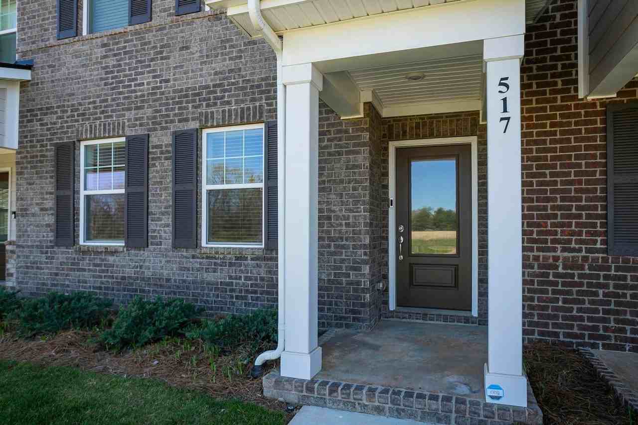 517 Swanholme Dr - Photo 4 of 37