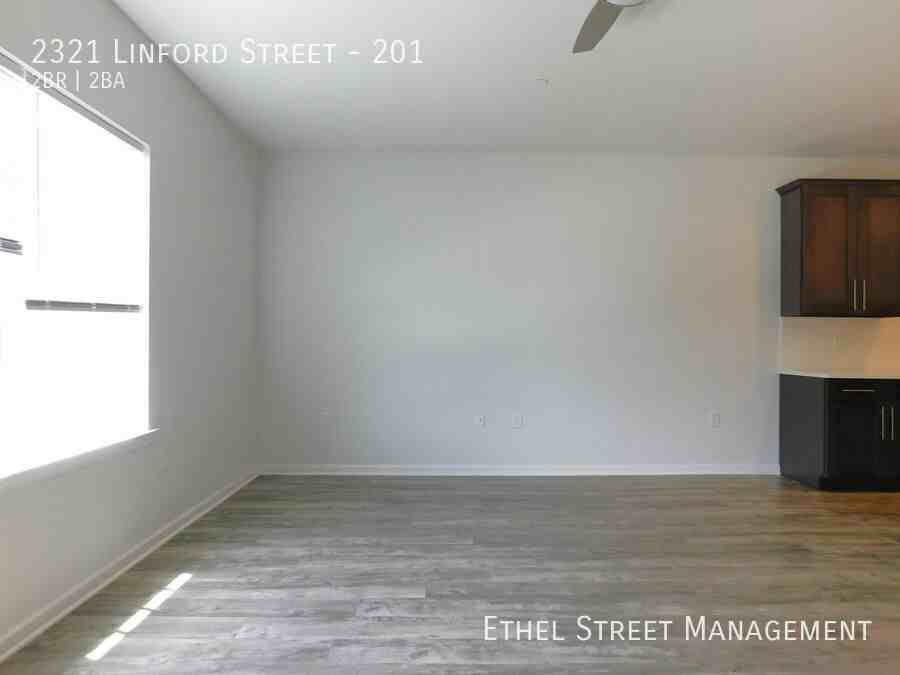 2321 Linford St #201 - Photo 4 of 18
