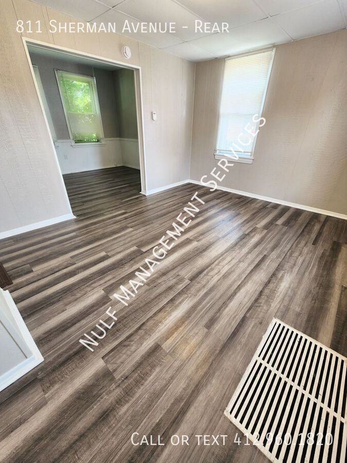 811 Sherman Ave #REAR - Photo 2 of 7