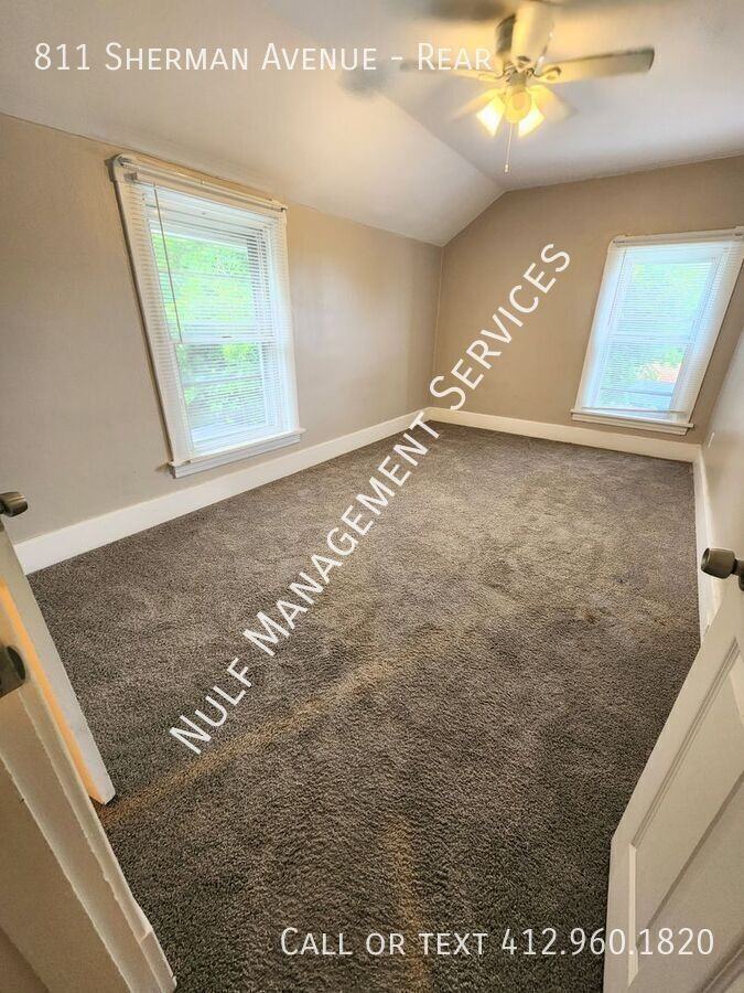 811 Sherman Ave #REAR - Photo 4 of 7