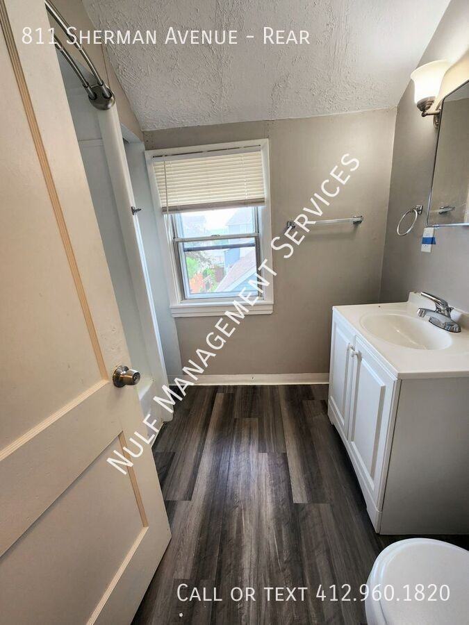 811 Sherman Ave #REAR - Photo 5 of 7