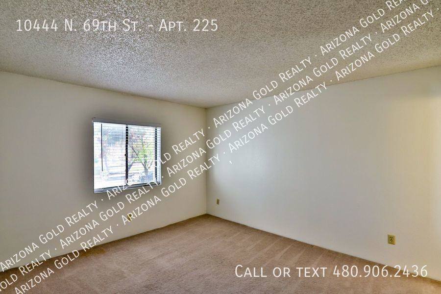 10444 N 69th St #225 - Photo 6 of 16