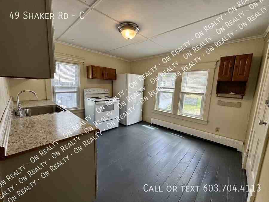 49 Shaker Rd #C - Photo 5 of 14