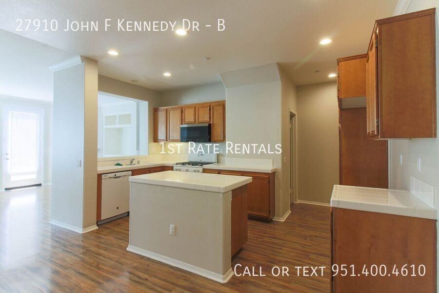 27910 John F Kennedy Dr #B - Photo 3 of 11