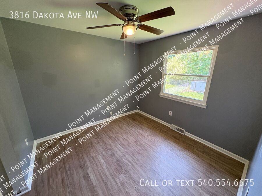 3816 Dakota Ave Nw - Photo 5 of 8