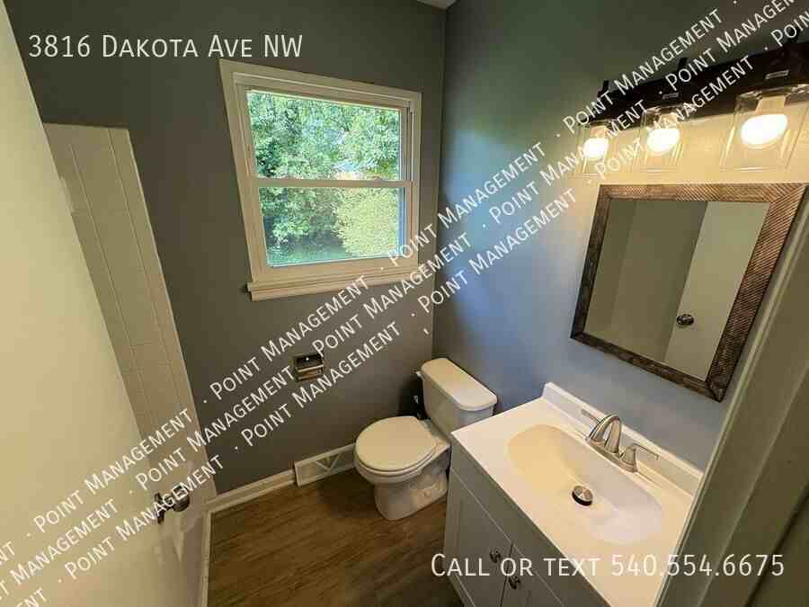3816 Dakota Ave Nw - Photo 7 of 8