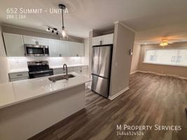 featured image of 652 Summit St #A
