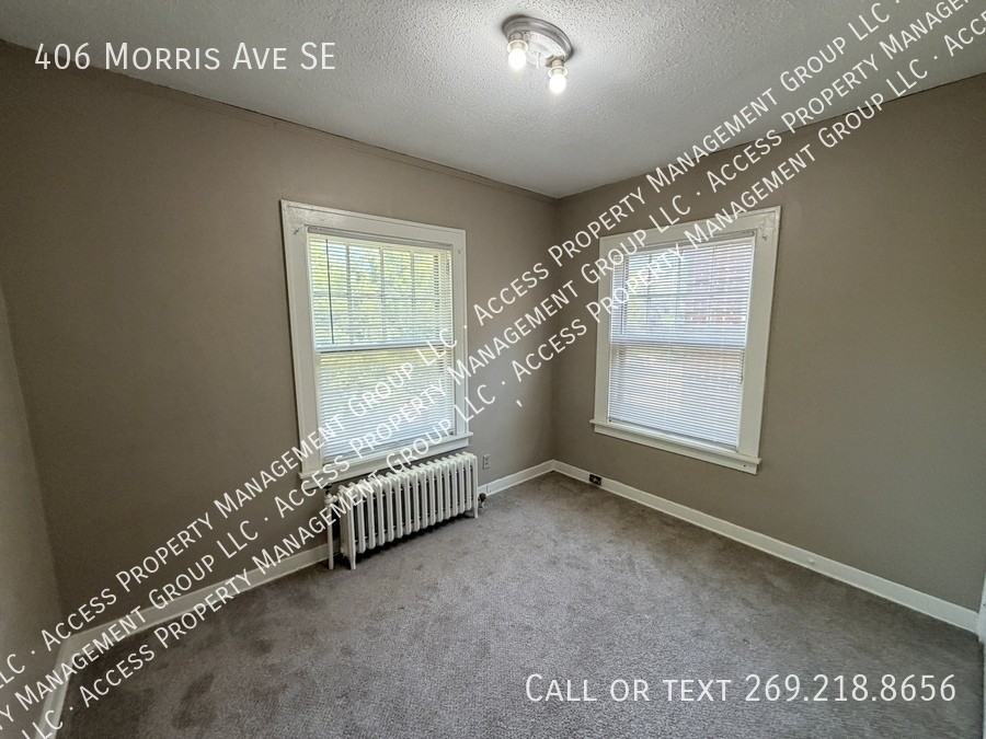 406 Morris Ave Se - Photo 4 of 31