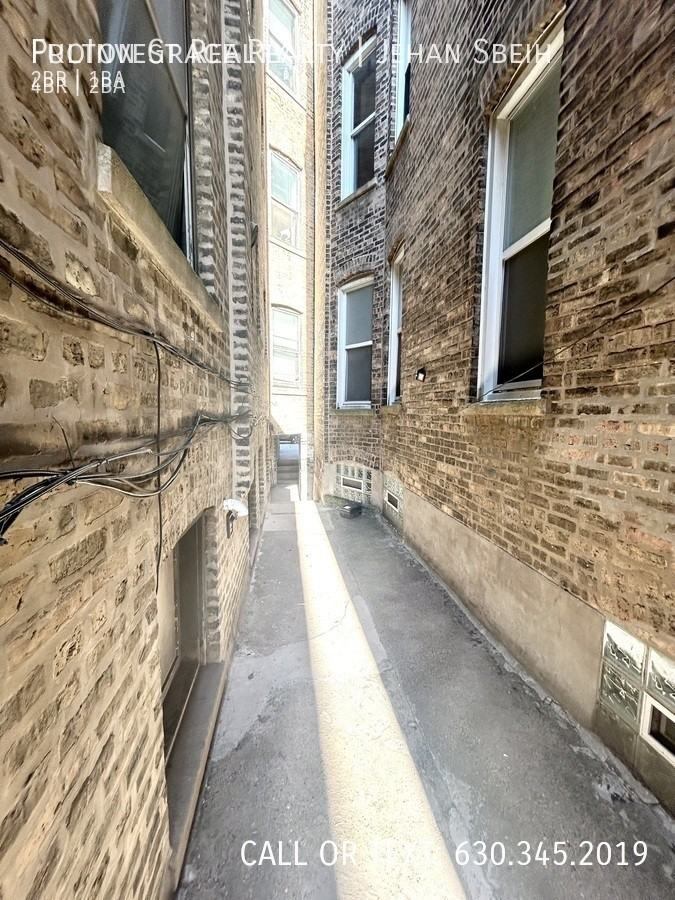 2128 N Sheffield Ave #2R - Photo 7 of 7