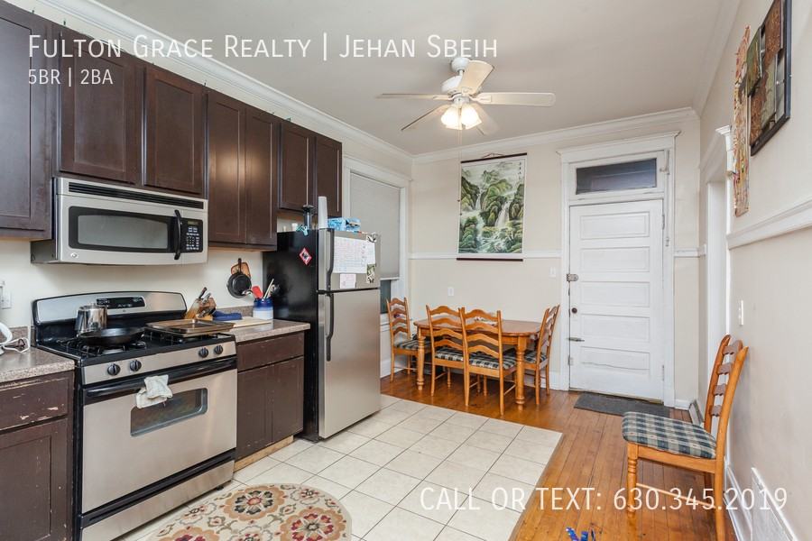 2128 N Sheffield Ave #1F - Photo 6 of 19