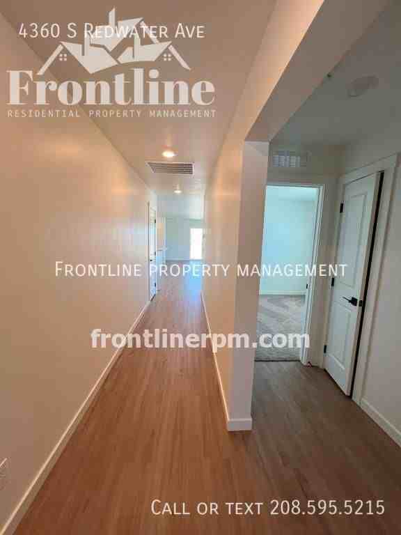 4360 S Redwater Ave - Photo 3 of 28