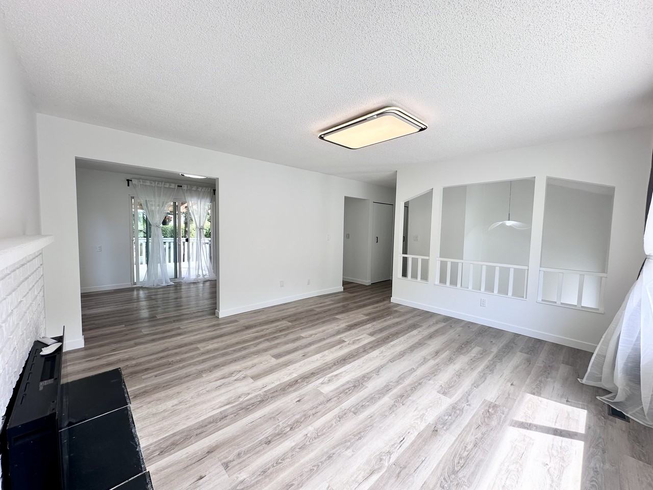 3213 Salt Spring Avenue - Photo 6 of 26