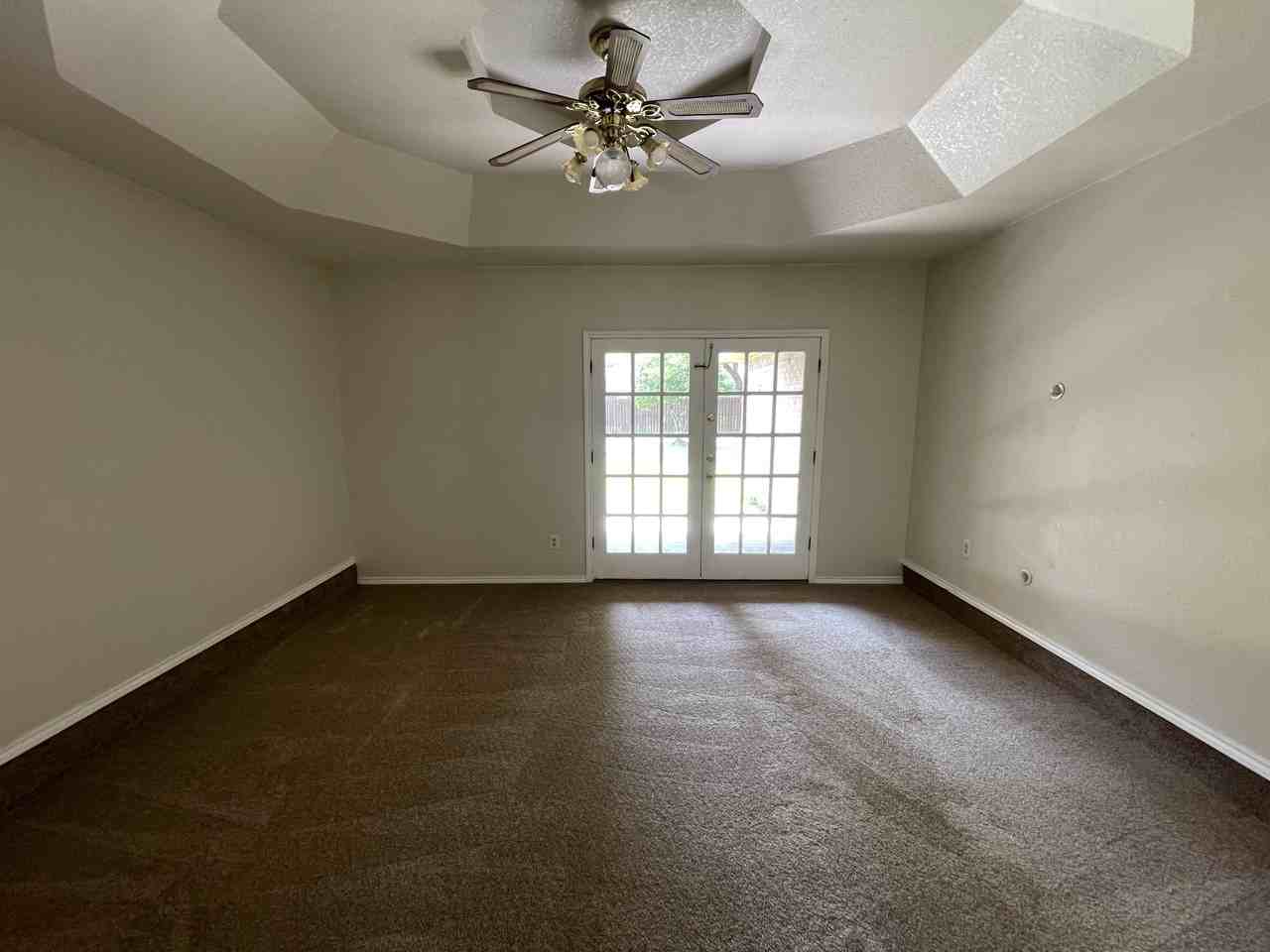 1305 James Cir #1 - Photo 3 of 14