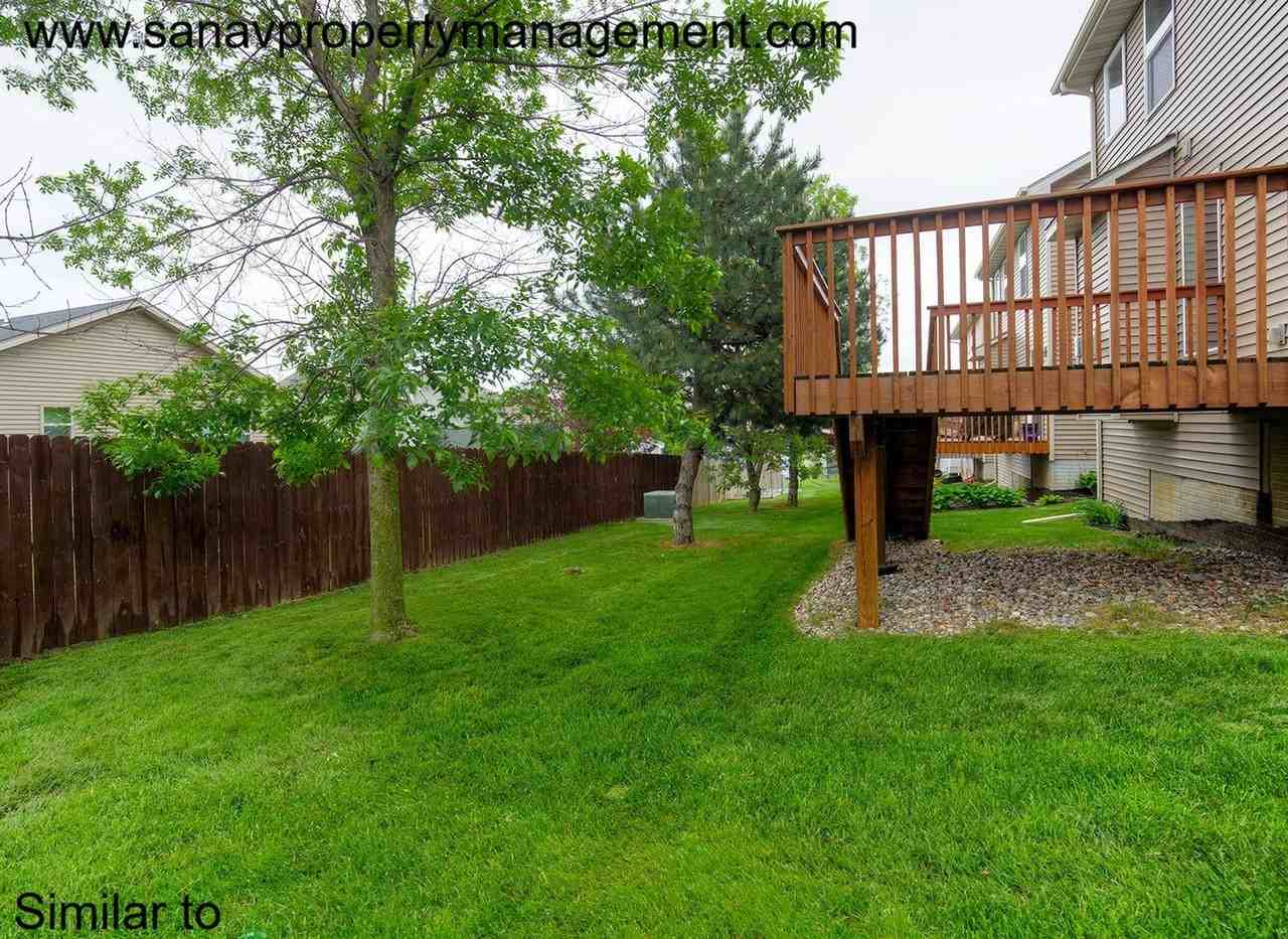 303 Marie Ave - Photo 6 of 33