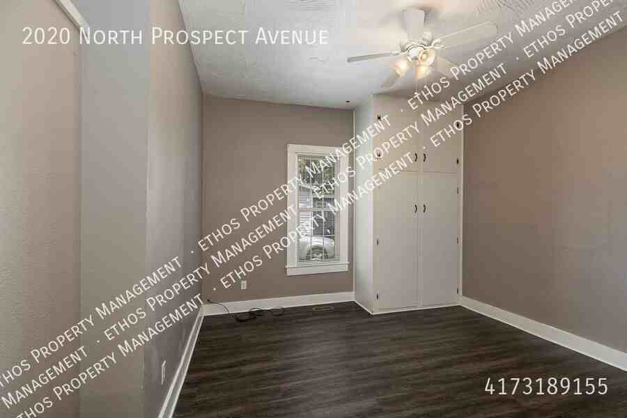 2020 N Prospect Ave - Photo 5 of 15