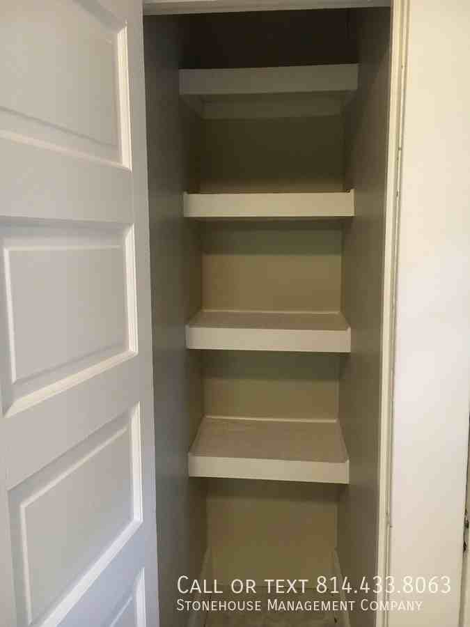 1302 W 25th St - Photo 7 of 34