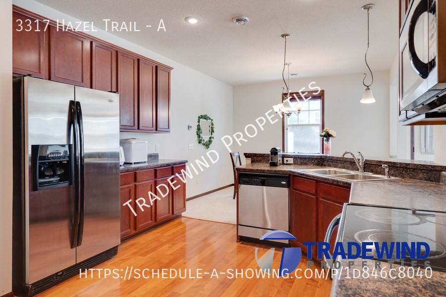 3317 Hazel Trl #A - Photo 3 of 27