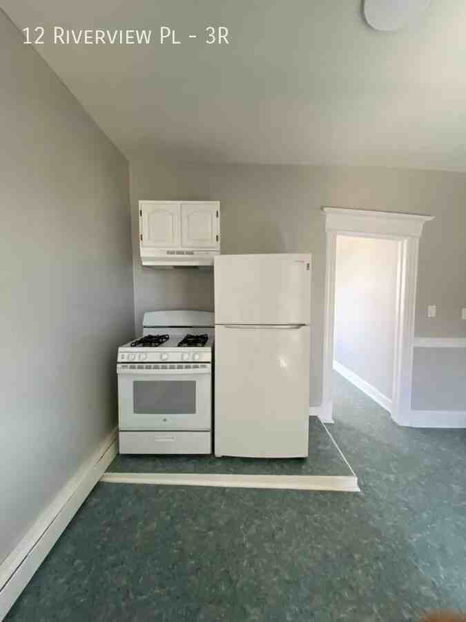 12 Riverview Pl #3R - Photo 5 of 6