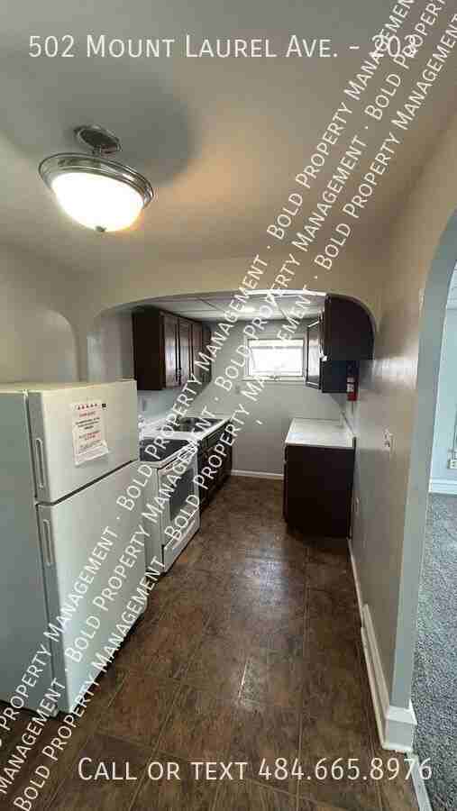 502 Mount Laurel Ave #203 - Photo 7 of 8