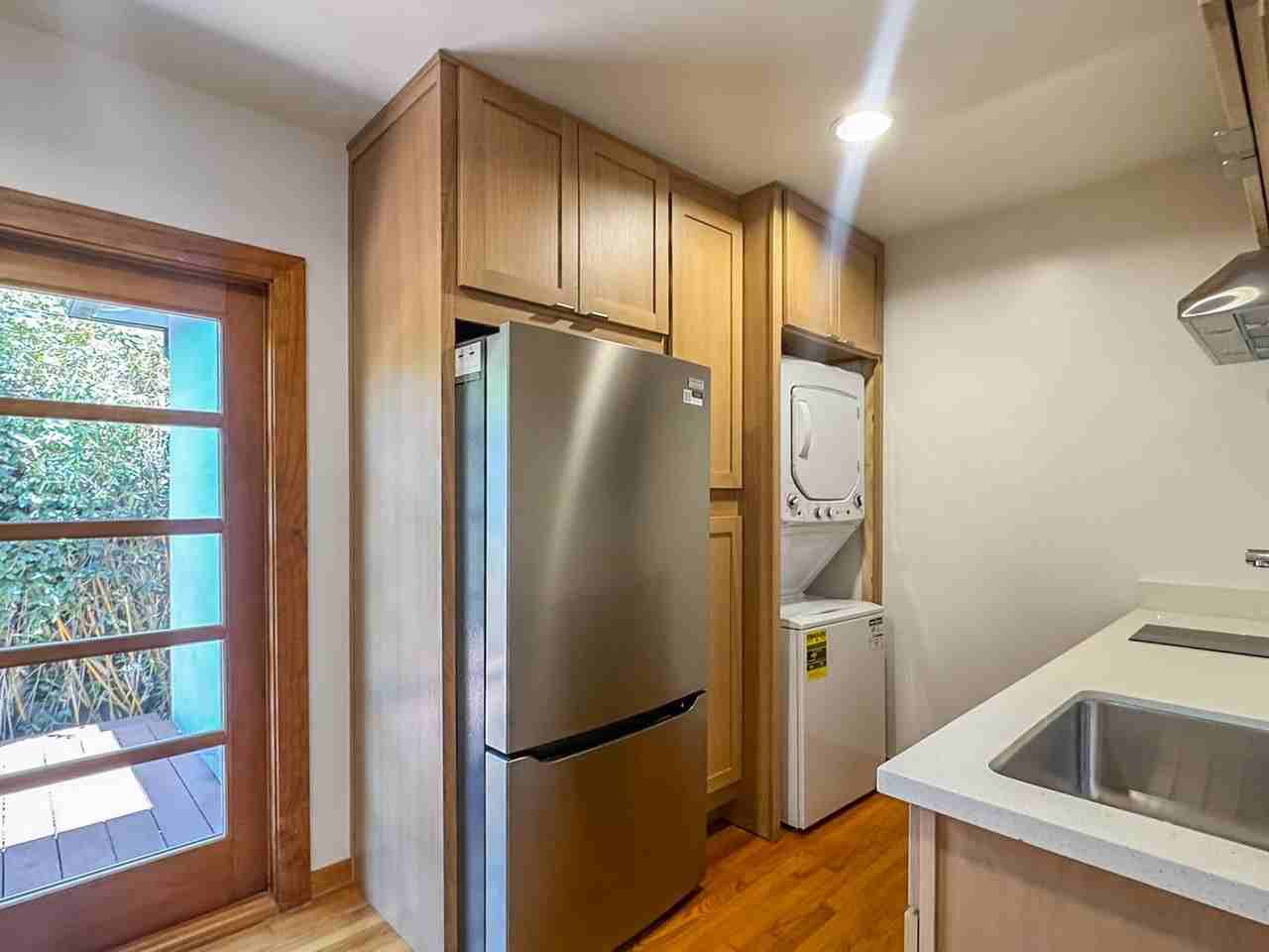 3517 Beethoven St - Photo 3 of 13