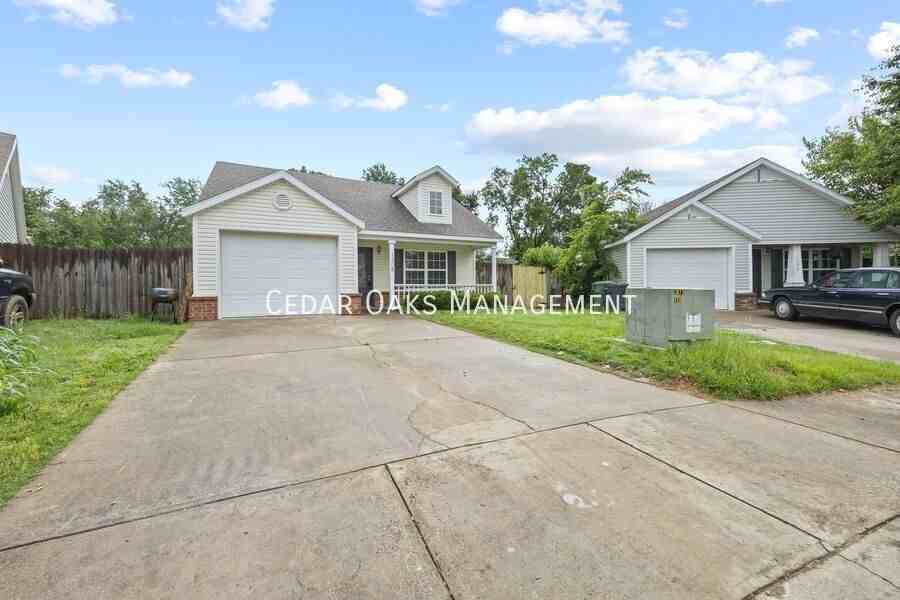 1308 S C Ct - Photo 2 of 44