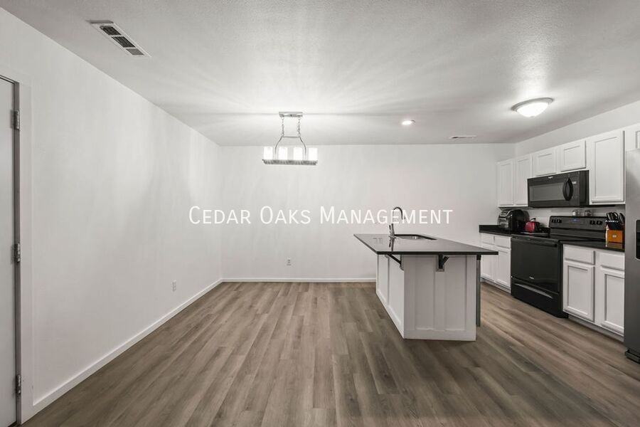1290 Dove Loop #B - Photo 7 of 18