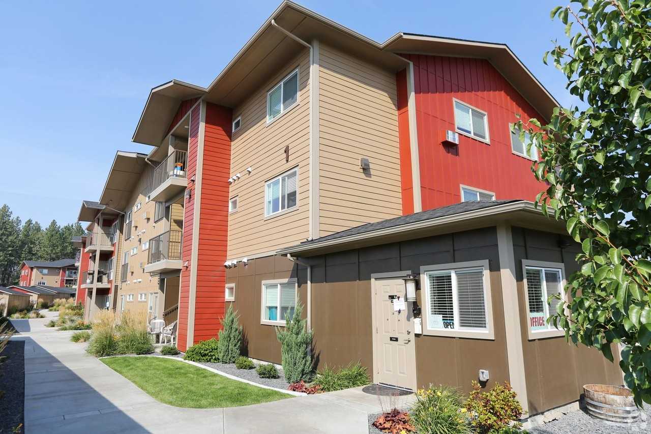 Salnave Glen Apartments - Photo 2 of 15