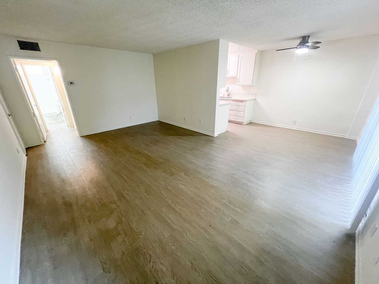 Woodman Apartments - Photo 2 of 16