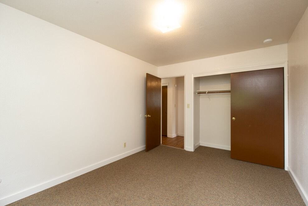 Woodridge - Photo 5 of 18