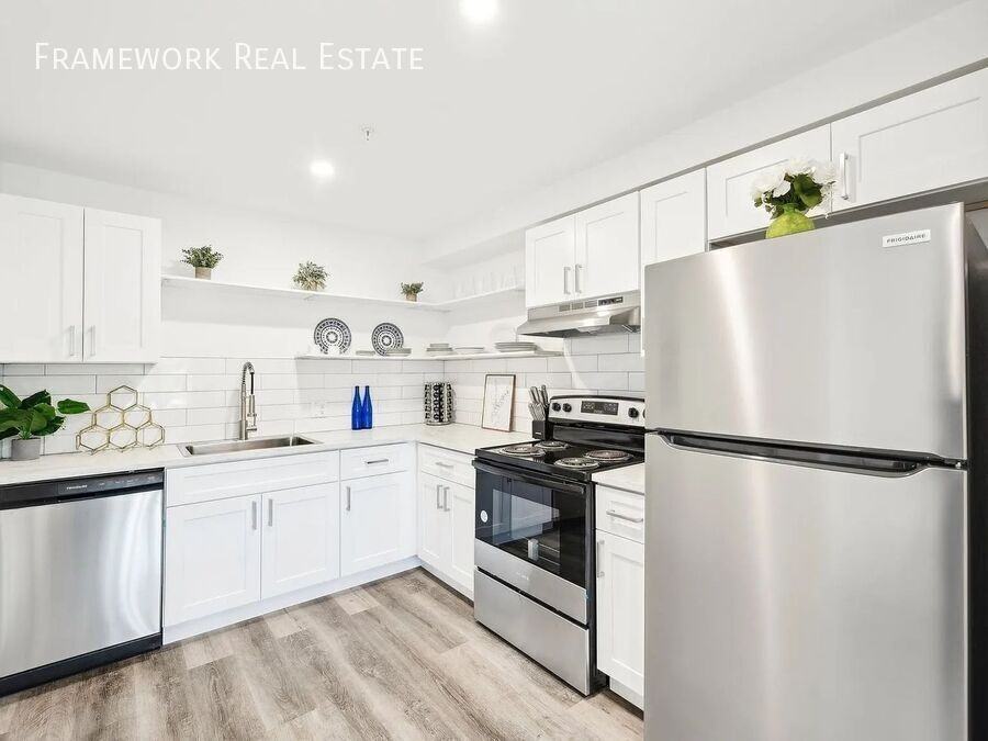 11800 E Colfax Ave #220 - Photo 2 of 50