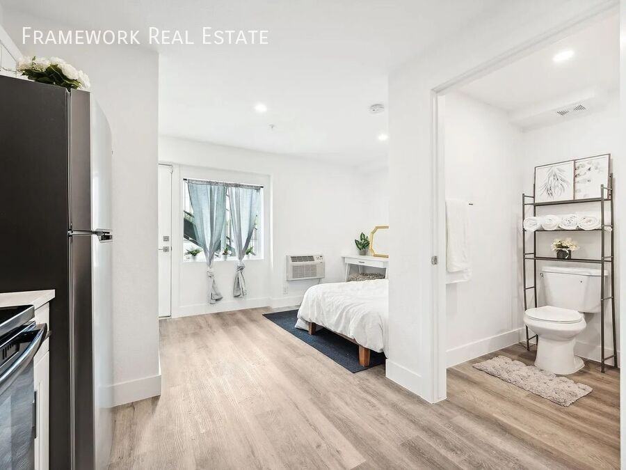 11800 E Colfax Ave #220 - Photo 4 of 50