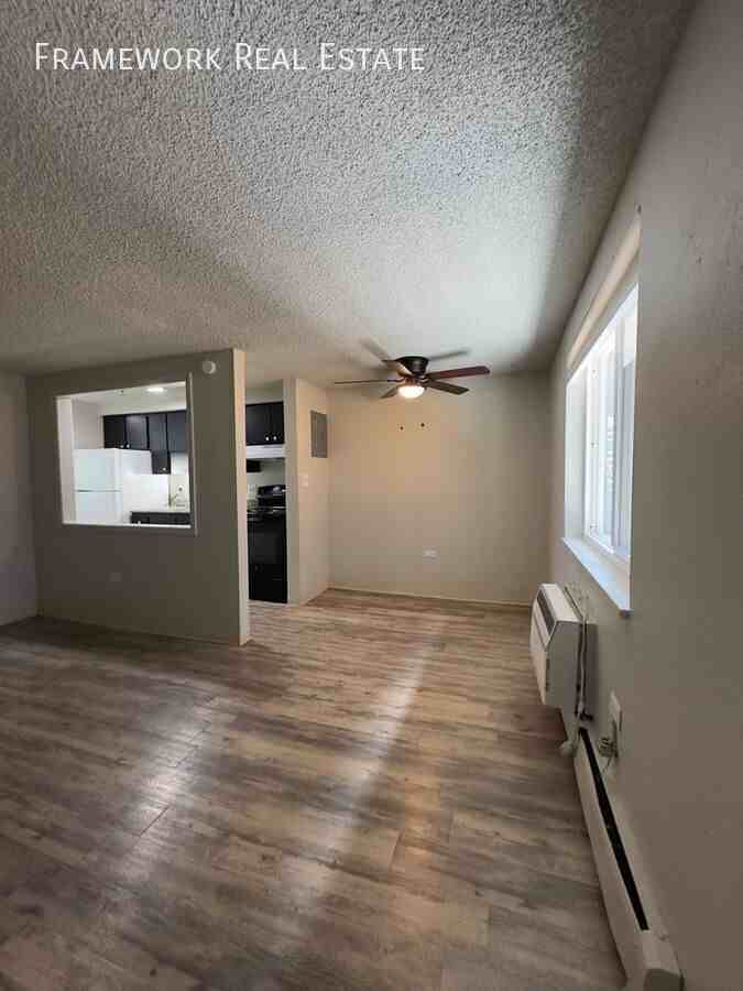1330 W Mississippi Ave #206 - Photo 3 of 28