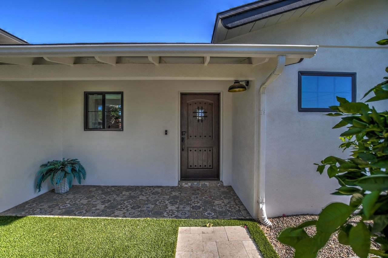 6929 E Mariposa Dr - Photo 3 of 50