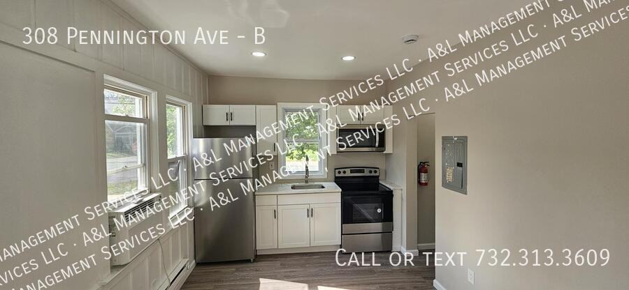 308 Pennington Ave #B - Photo 2 of 13