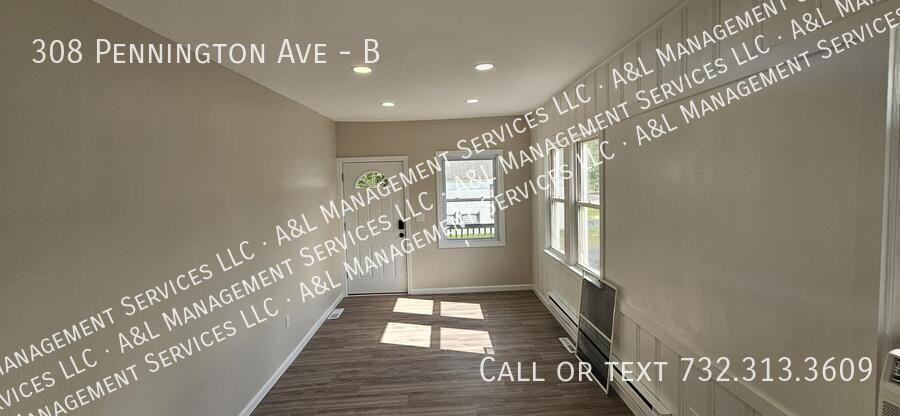 308 Pennington Ave #B - Photo 4 of 13