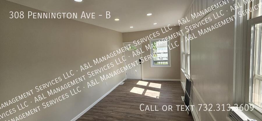 308 Pennington Ave #B - Photo 5 of 13