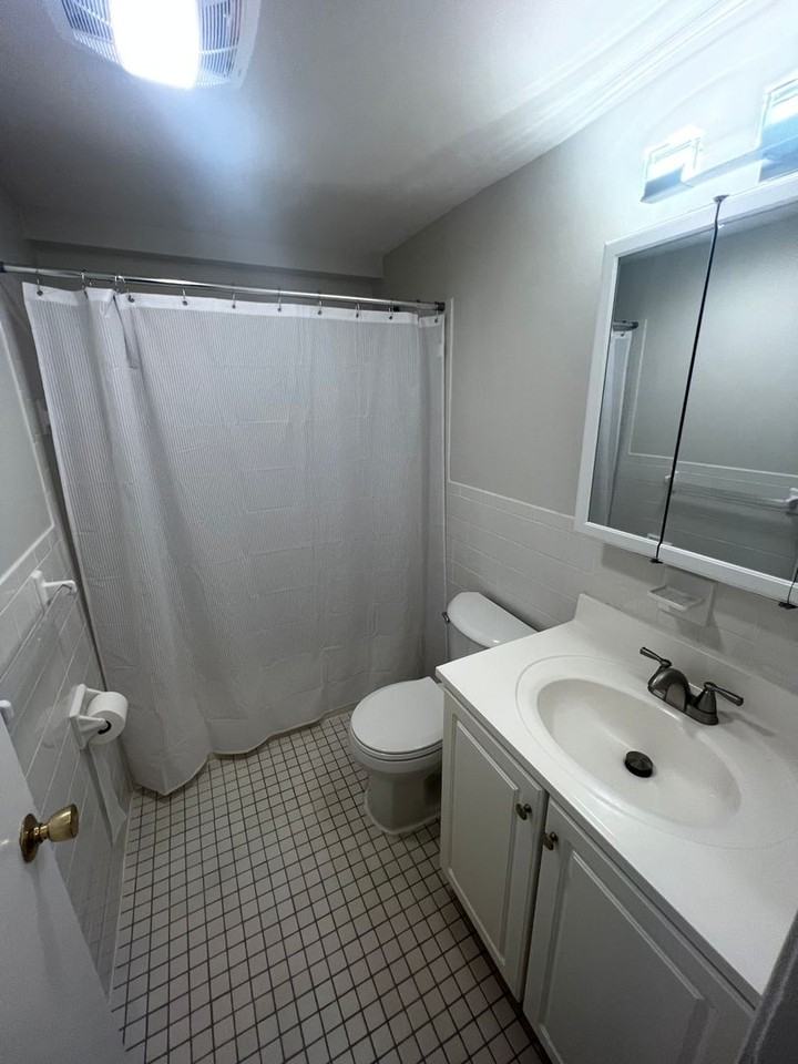 21 Clarks Rd #102 - Photo 5 of 11
