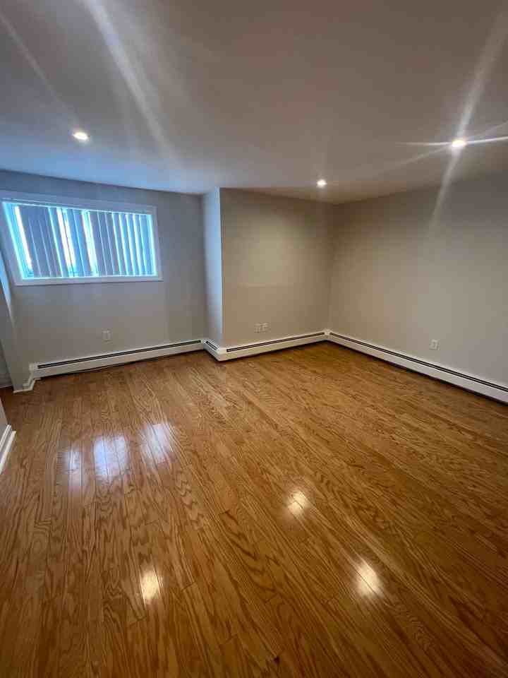 21 Clarks Rd #102 - Photo 6 of 11