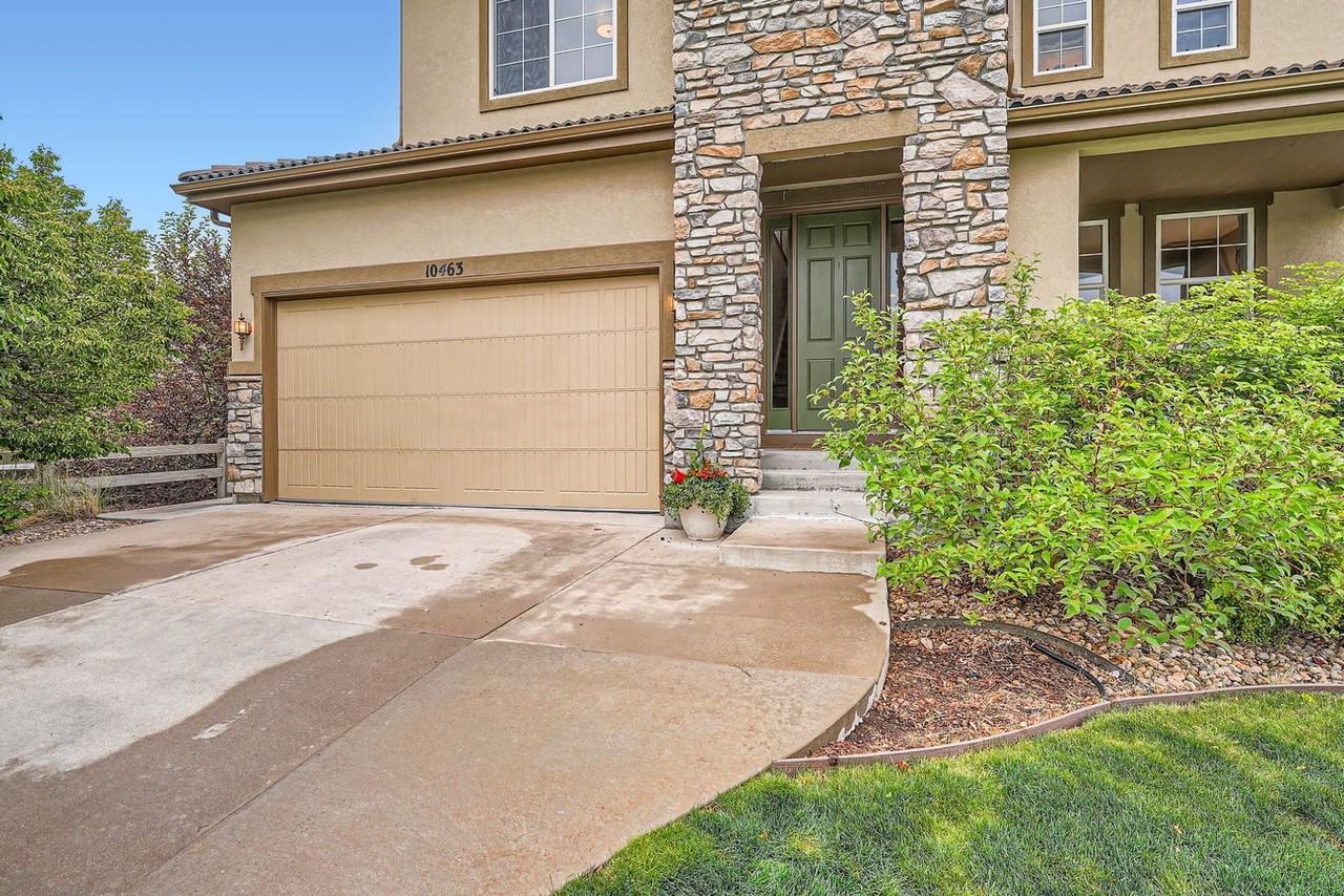 10463 Meadowleaf Way - Photo 3 of 28