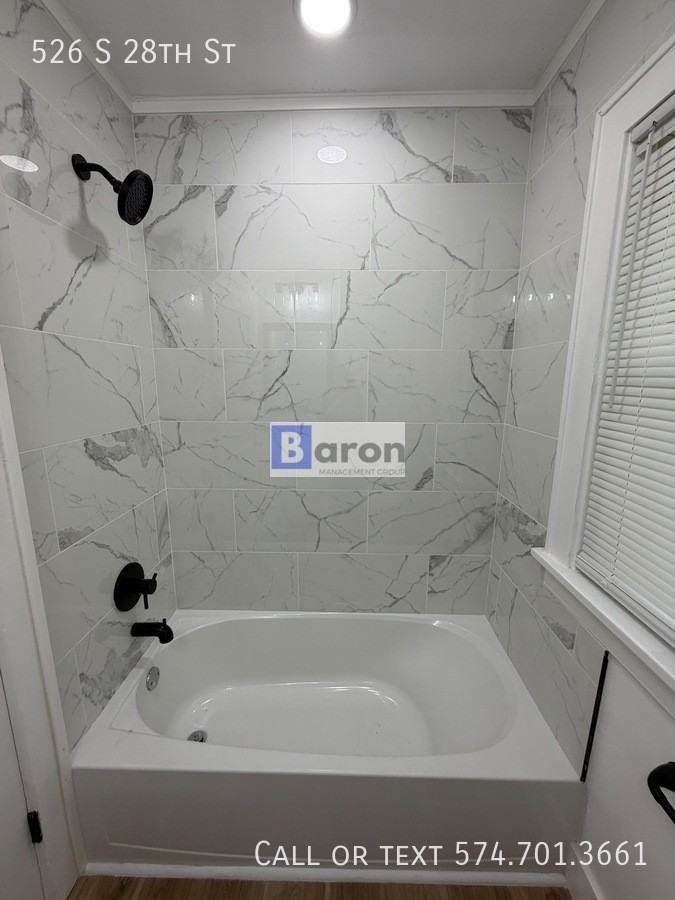 526 S 28th St - Photo 5 of 14