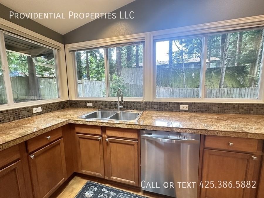 3309 173rd Pl Ne - Photo 6 of 29