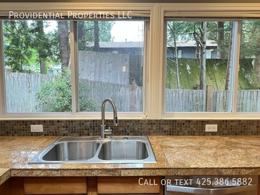3309 173rd Pl Ne - Photo 7 of 29